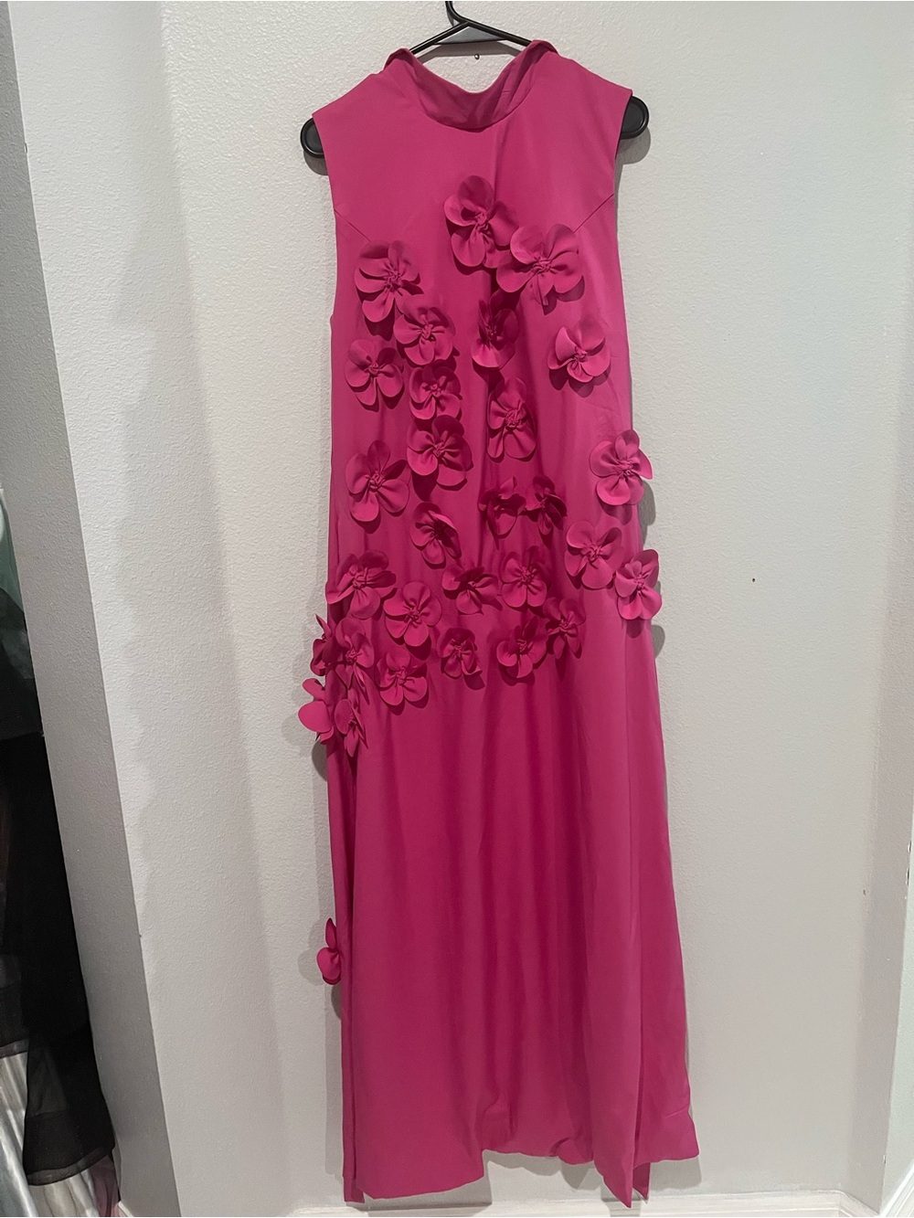 Sleeveless Fuchsia 3 D floral Appliqué Maxi Dress Sz 8 - Picture 2 of 7